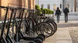 A Venaria Reale avviata la flotta Dott: 165 mezzi tra monopattini e biciclette per tre anni