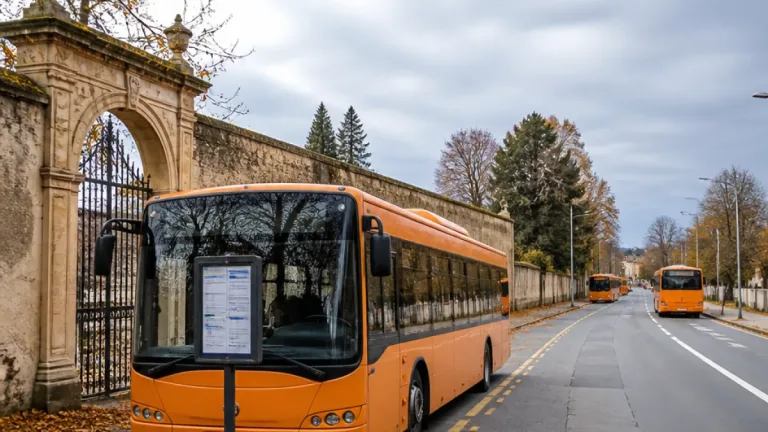 Torino: potenziati i bus per i cimiteri dal 24 ottobre al 2 novembre